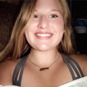 Meet your Posher, Katelynn